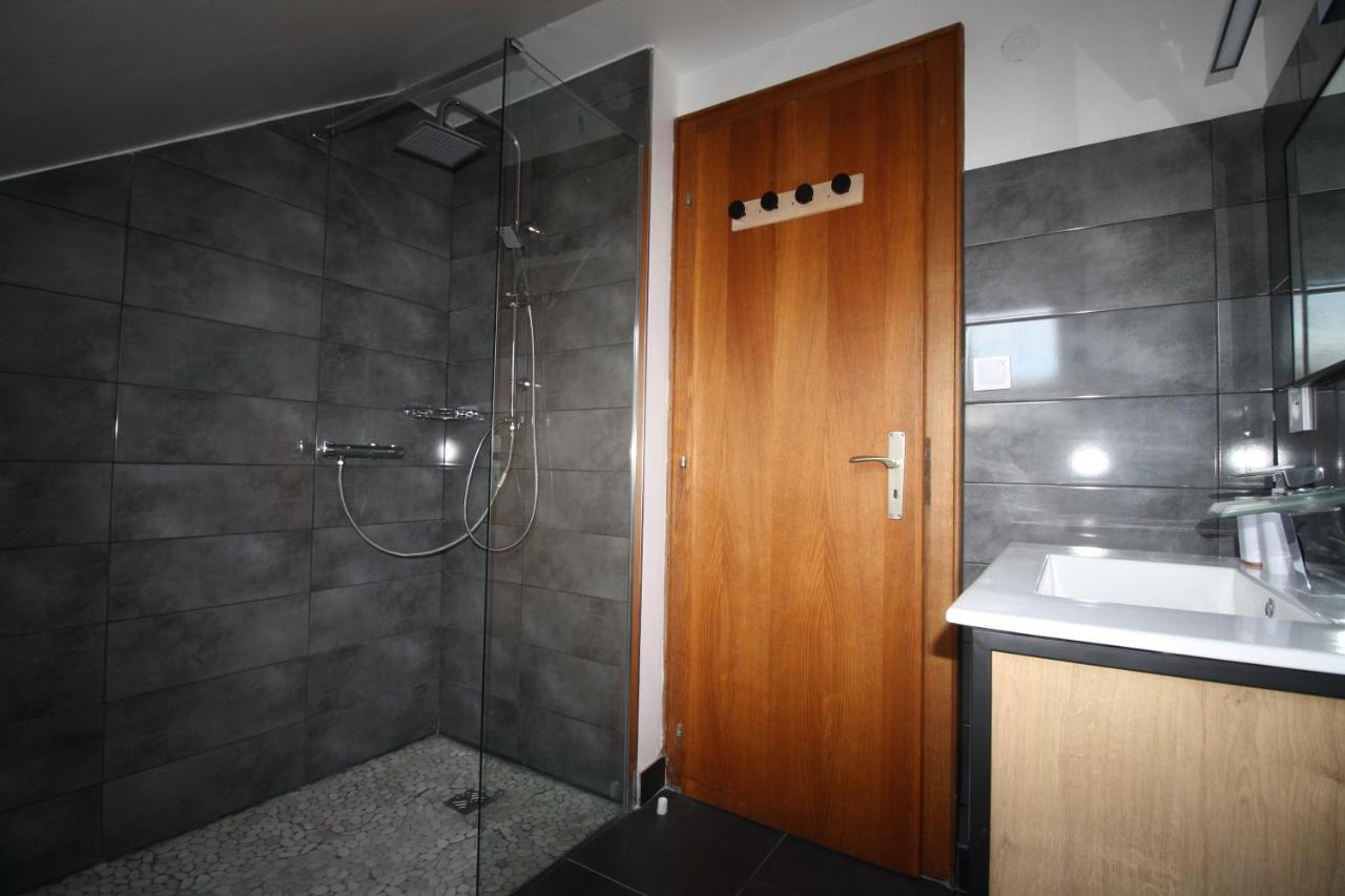 Villa Faby, Jacuzzy Sauna Privatif Saint-Maurice  Exteriör bild